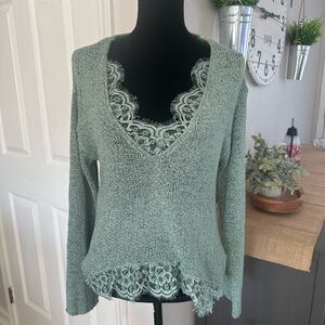 Elegant Green Lace Trim Sweater